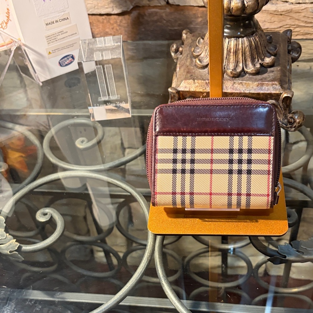 Burberry Brown NovaCheck Wallet - Picture 1 of 11